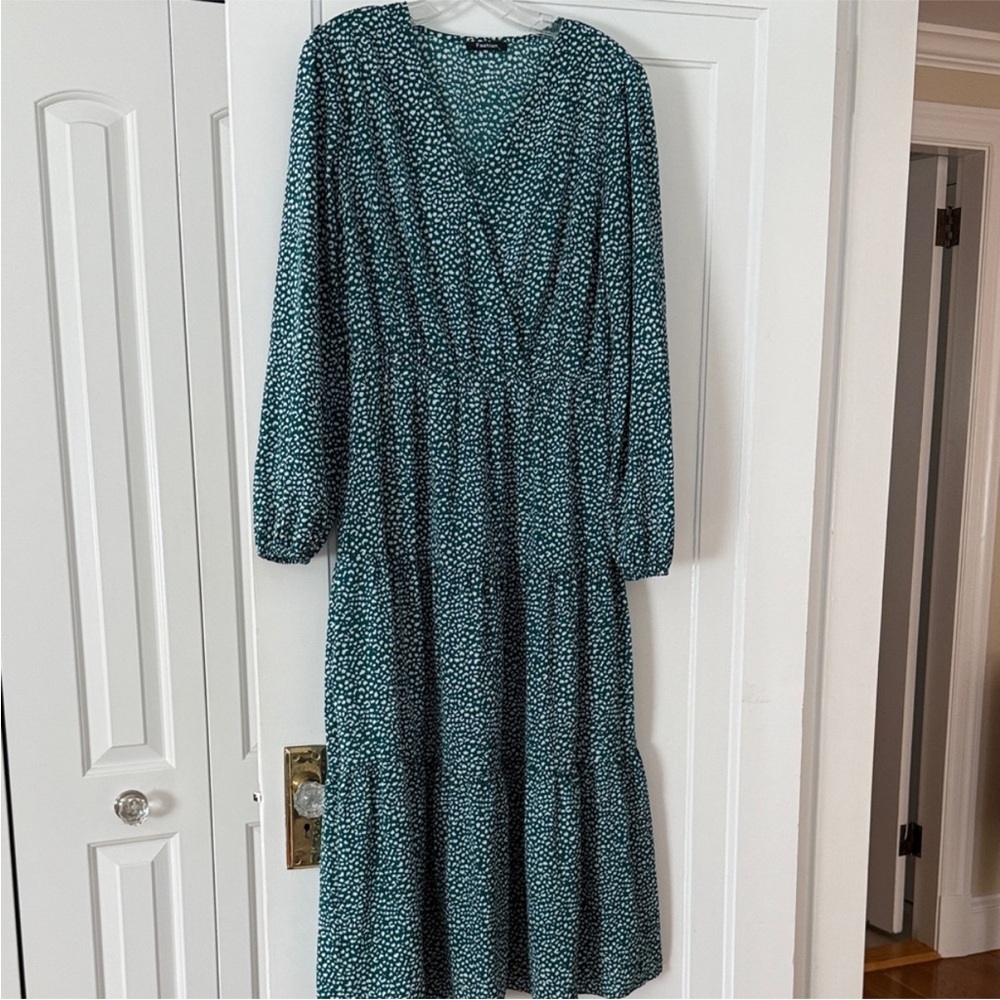 Elegant Green Patterned Dress Size L